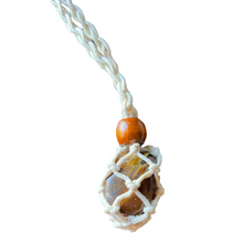 Load image into Gallery viewer, White Macrame Necklace
